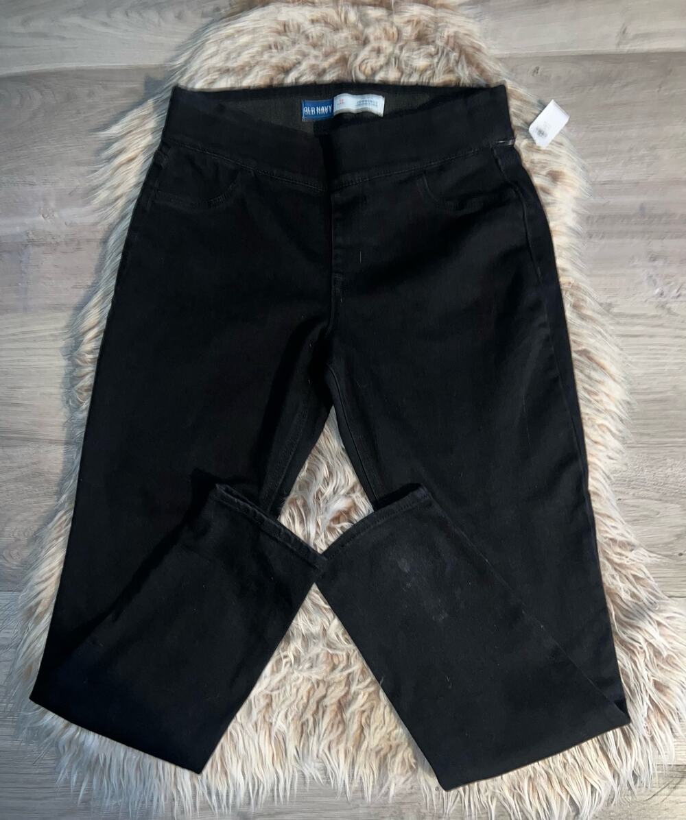 Old navy women’s black mid-rise jegging with adjustable waistband